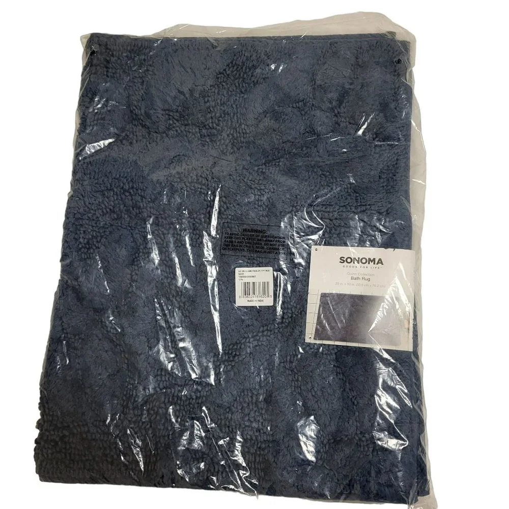 Sonoma Goods For Life Quinn Collection Bath Rug Navy Blue Paisley Inlay Pattern